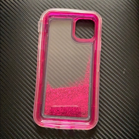 iPhone 📱 11 Pro Max case - Picture 3 of 3